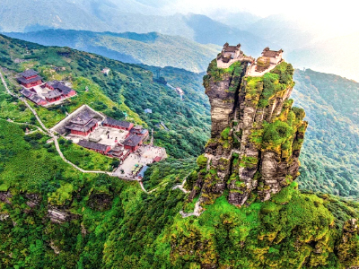 梵凈山、 荔波小七孔、黃果樹瀑布純玩雙動六天